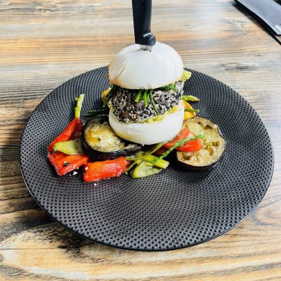 Burger Bao Tataki
